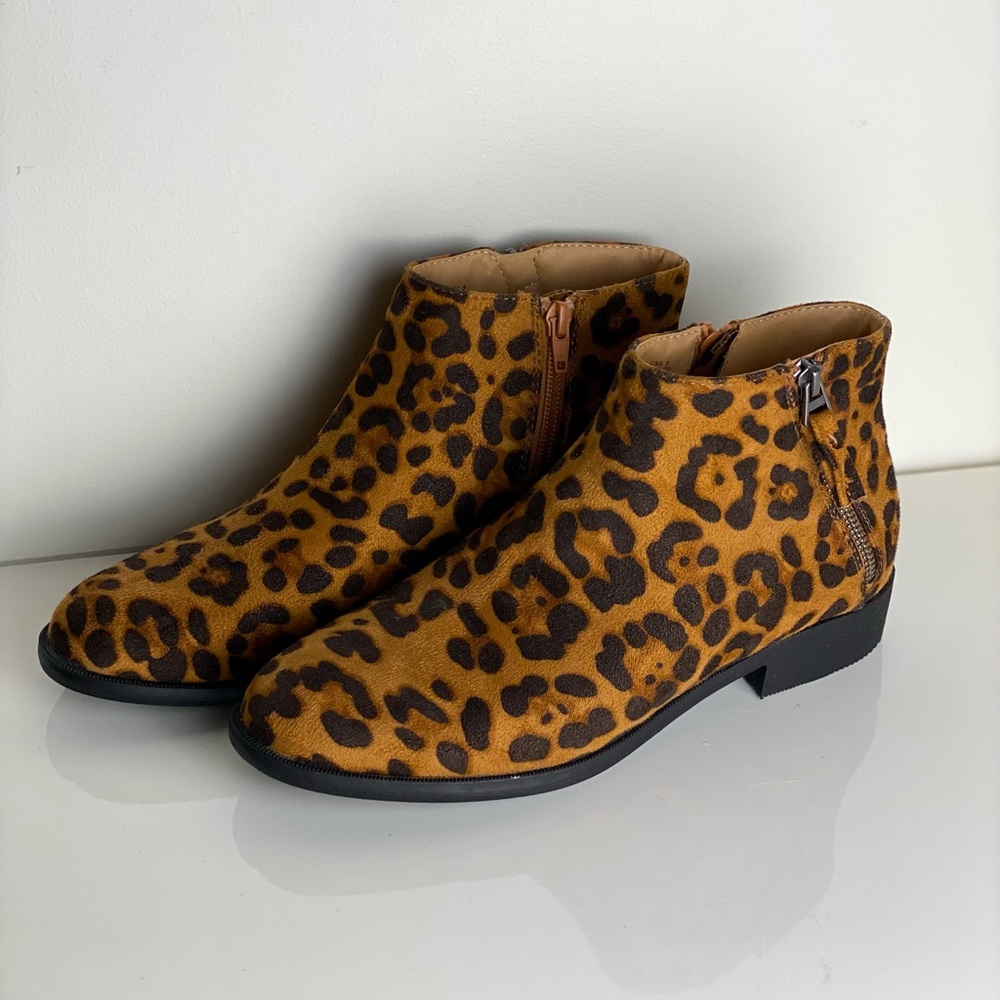 Time and Tru cheetah print ankle boots